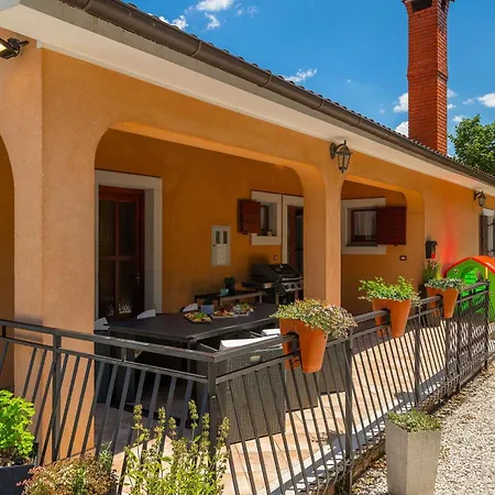 Villa Casa Regula - Tinjan, Istria *